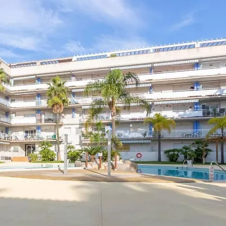 166- Empurialola-penthouse En Con Piscina Y Vistas Al Puerto Canigo-