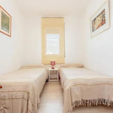 Apartment 166- Empurialola-penthouse En Con Piscina Y Vistas Al Puerto Canigo- *